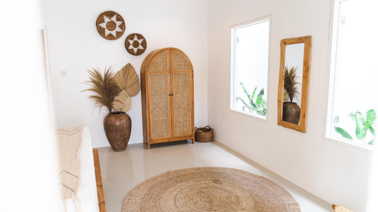 Villa Diola 3 Canggu Buitenkant foto